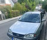 Toyota Avensis Liftback T22 gute Zustand - gebrauchte Toyota Avensis aus dem Jahr 2002