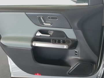 Mercedes GLB 220 - 12