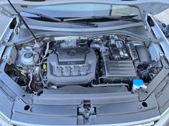 VW Tiguan Offroad 4Motion 2.0TSI 179PS LED Navi ACC