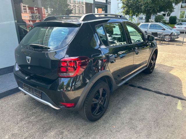 Fahrzeugabbildung Dacia Sandero Stepway Prestige+Navi+1.Hand+BT+Kamera