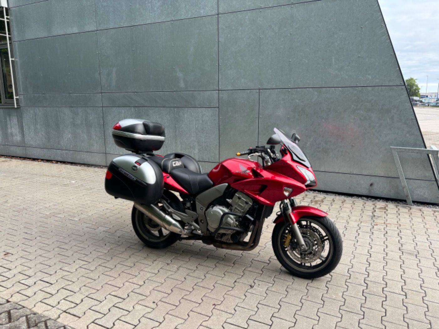 Fahrzeugabbildung Honda CBF 1000 A