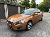 Volvo S60 2.0T Automatik | Leder | Bi-Xenon | Gepflegt - Volvo Gebrauchtwagen in Erlangen