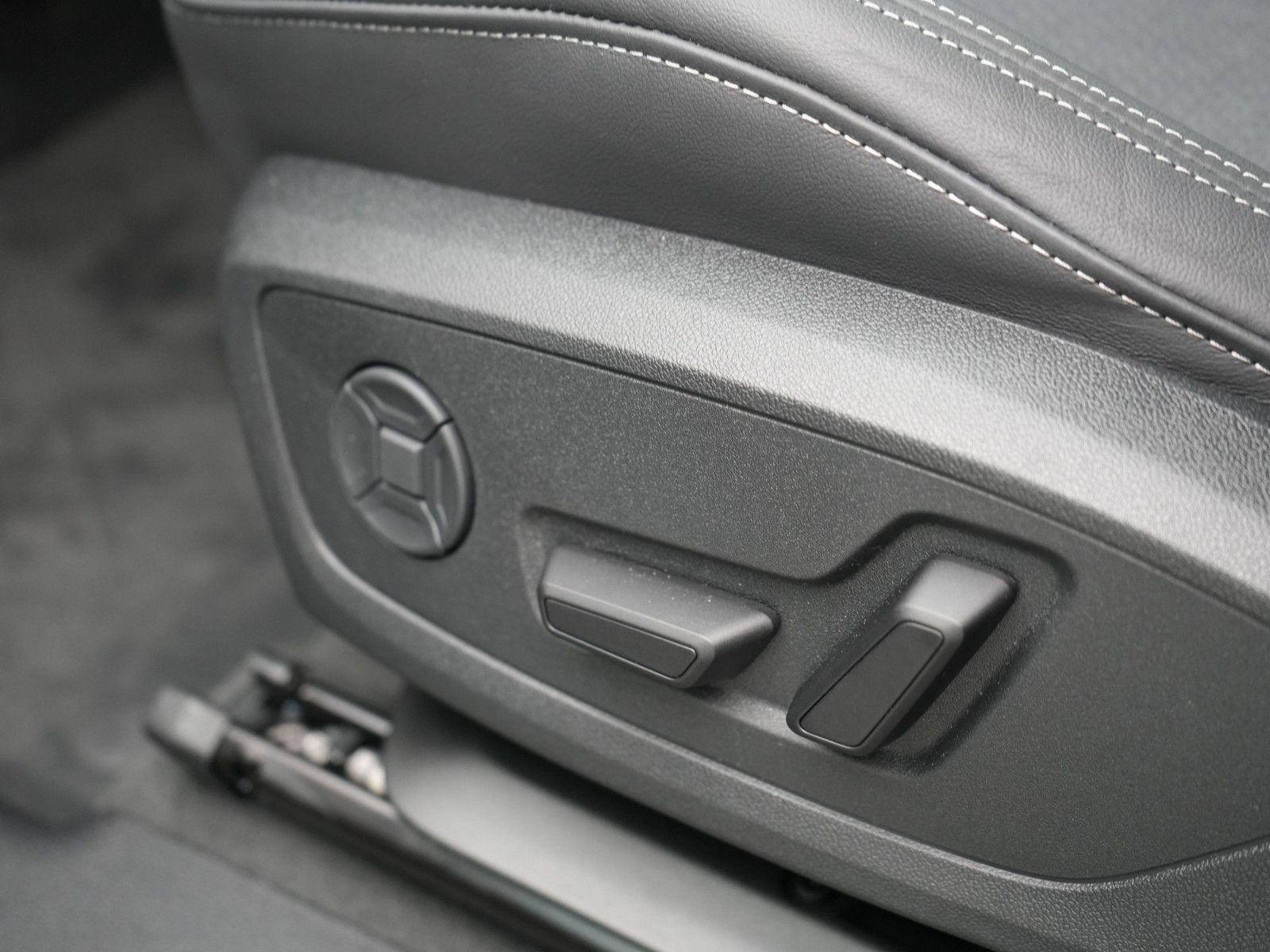 Audi Q3 - Bild 8