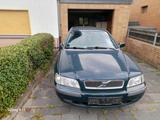 Volvo v 40 - gebrauchte Volvo V40 aus dem Jahr 2001