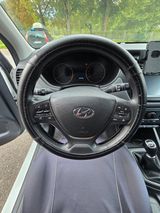 Hyundai i20 YES!  - Hyundai i20 Gebrauchtwagen in Stuttgart