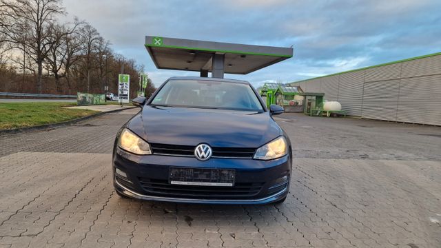 Volkswagen Golf VII Lim. Lounge BMT