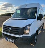 Volkswagen Crafter L2H2 - Volkswagen Crafter aus 2016 mit Diesel-Antrieb: Kleinbus