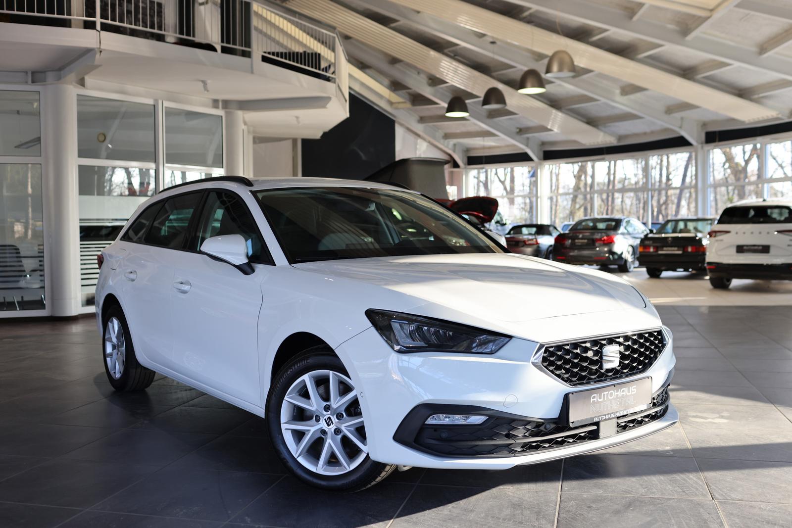 Seat Leon ST 2,0 TDI STYLE VIRTUAL / NAVI