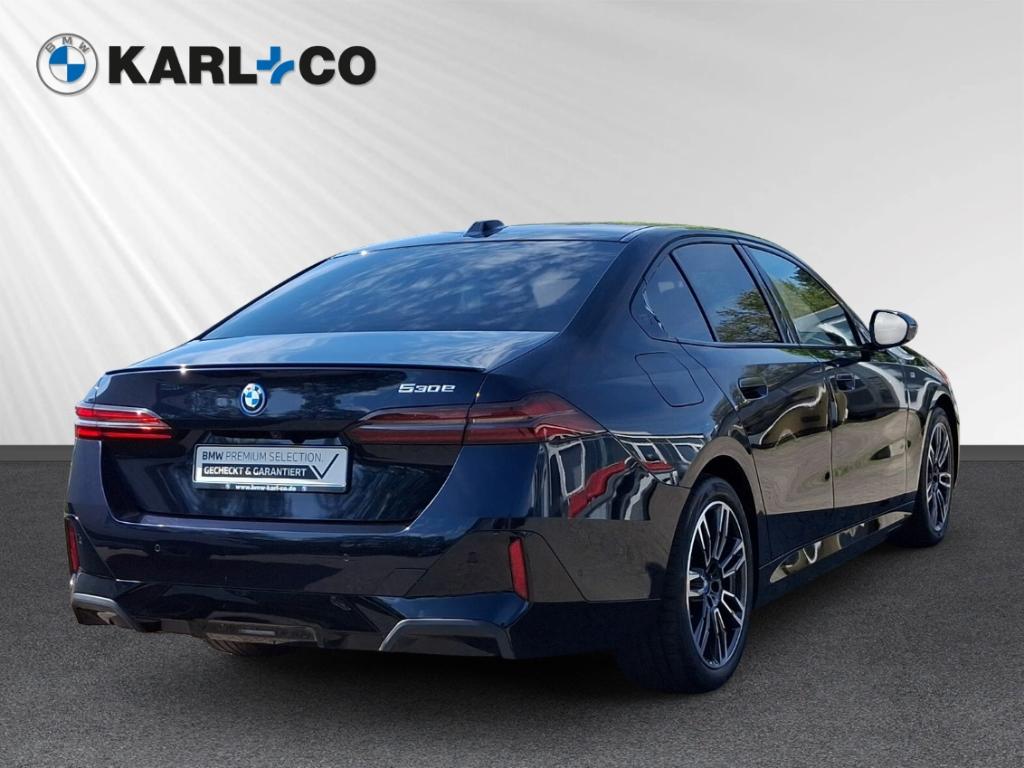 BMW 530 e Limousine M-Sport Pro Autobahnassistent