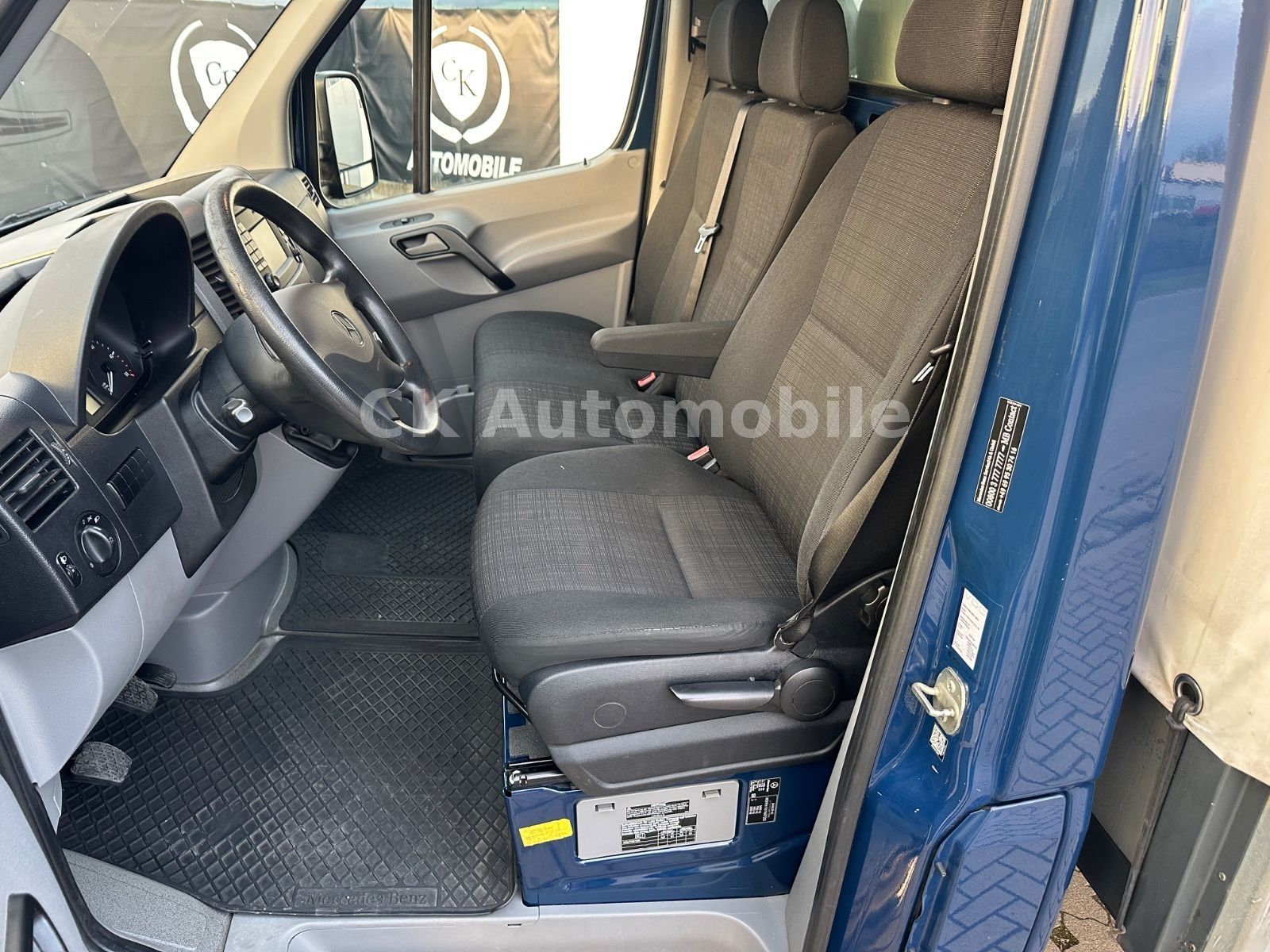 Fahrzeugabbildung Mercedes-Benz Sprinter II Pritsche/Plane 516CDI/Navi/Klima/AHK