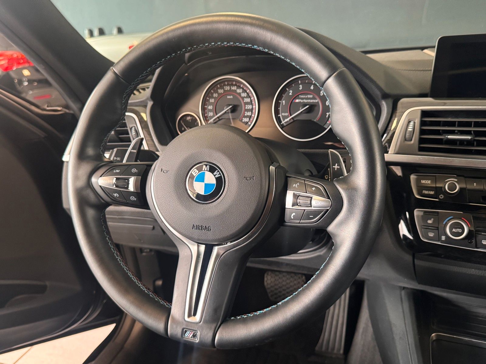 BMW 340i xDrive M Sport Shadow Automatic foto 12