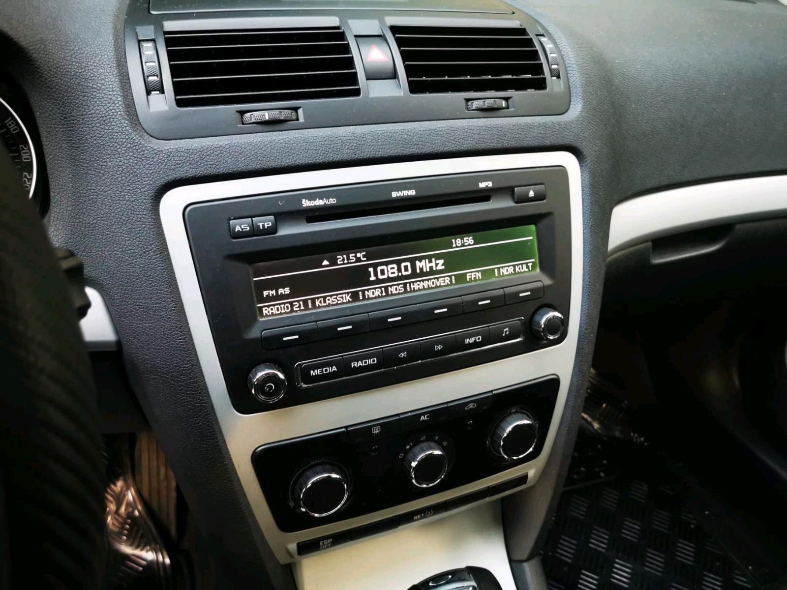 Skoda Octavia 2009 — photo 7