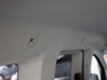 Volkswagen Caddy TDI DSG STYLE NAV STANDH AHK 5J GARANTIE