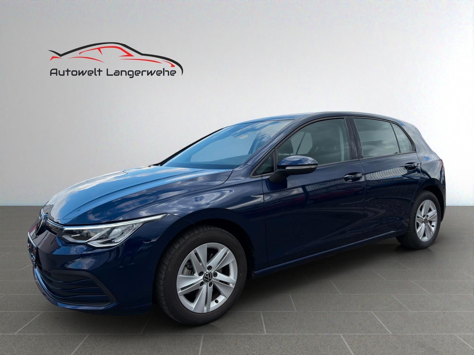 Volkswagen Golf VIII Lim.Life eTSI*AHK*8-Fach*Apple*PDC*SHZ