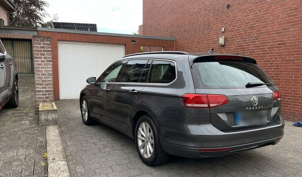 Image of Volkswagen Passat Variant