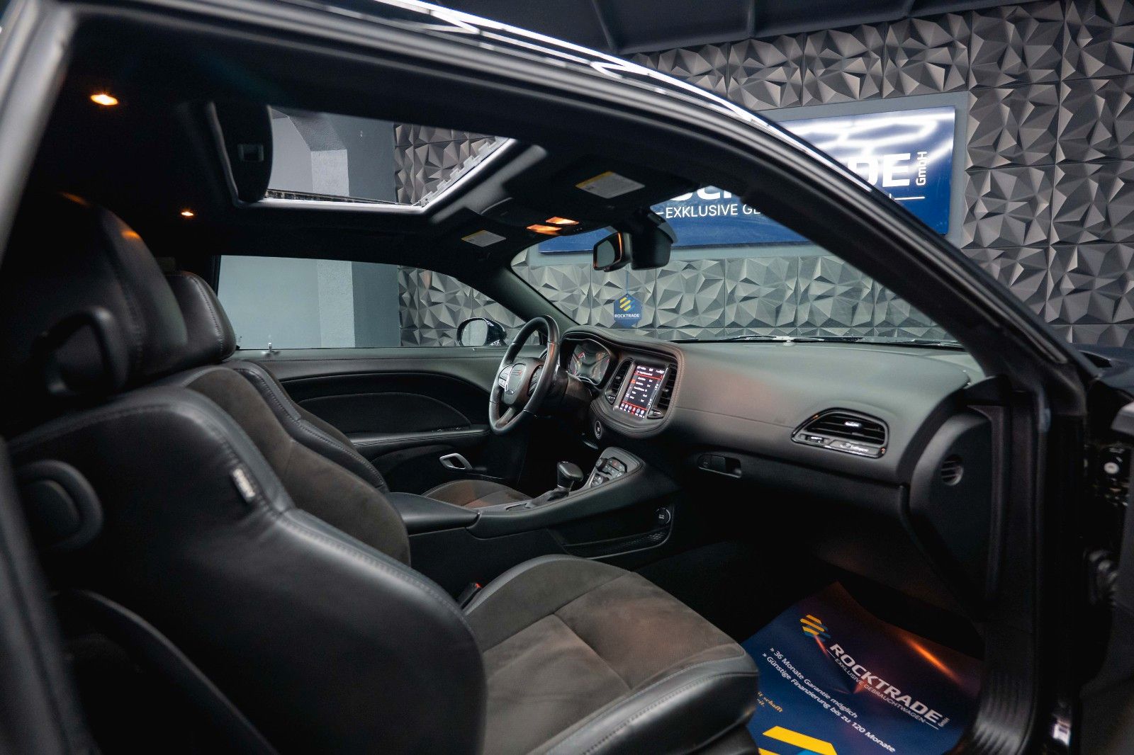 Fahrzeugabbildung Dodge Challenger 5.7 V8 R/T SRT Performance SuperTrack