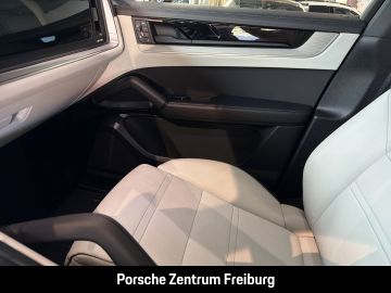 Porsche Cayenne - 5