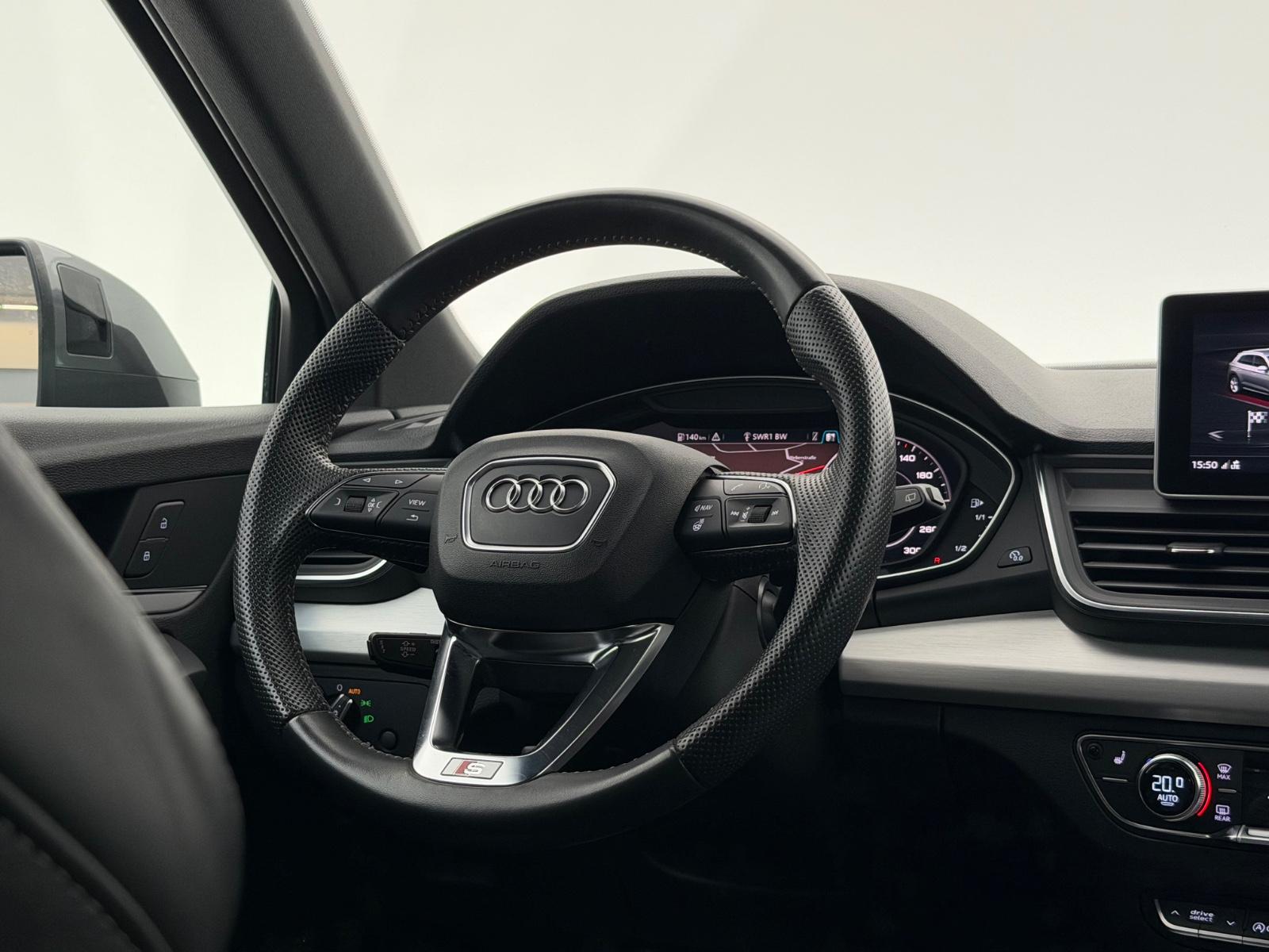 Audi Q5 45 TFSI qu.*S LINE+*MATRIX-AHK-R.KAM-ACC-DSP