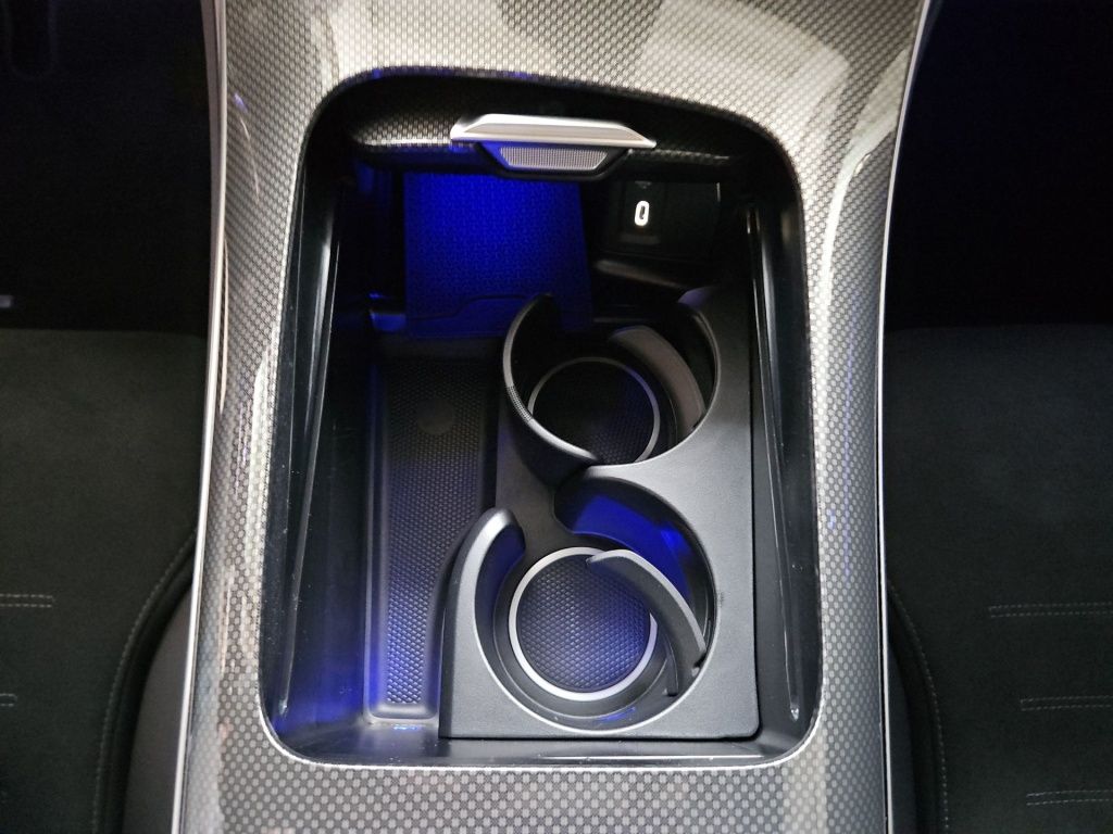 Fahrzeugabbildung Mercedes-Benz GLC 200 4MATIC +AMG-LINE+NIGHT+PANORAMADACH+AHK+