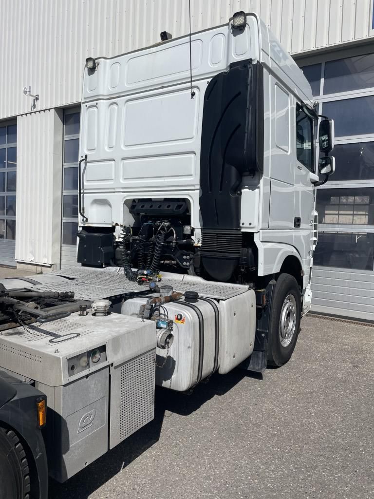 Fahrzeugabbildung DAF FT XF 460 SC, ADR, Kompressor, Kipp-/Schubboden
