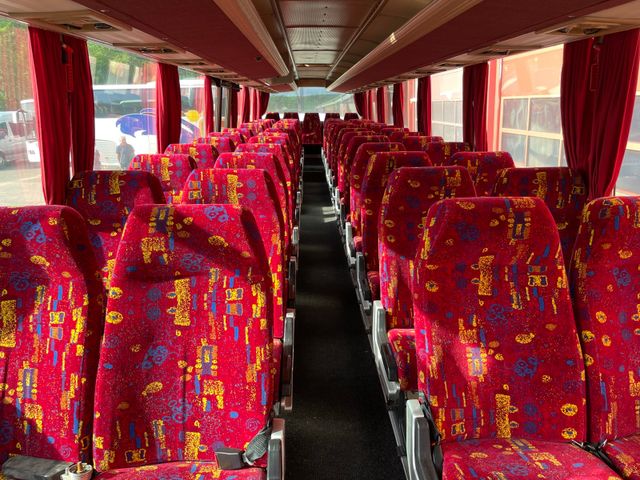 Used coaches - S 215 HR