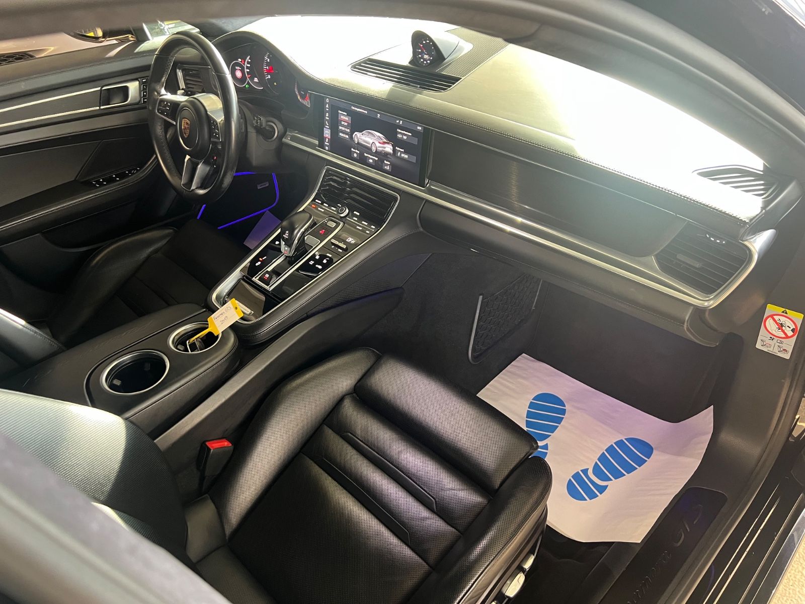 Fahrzeugabbildung Porsche Panamera GTS