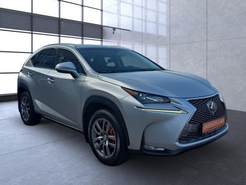 Lexus NX 300 H,vollle Hütte