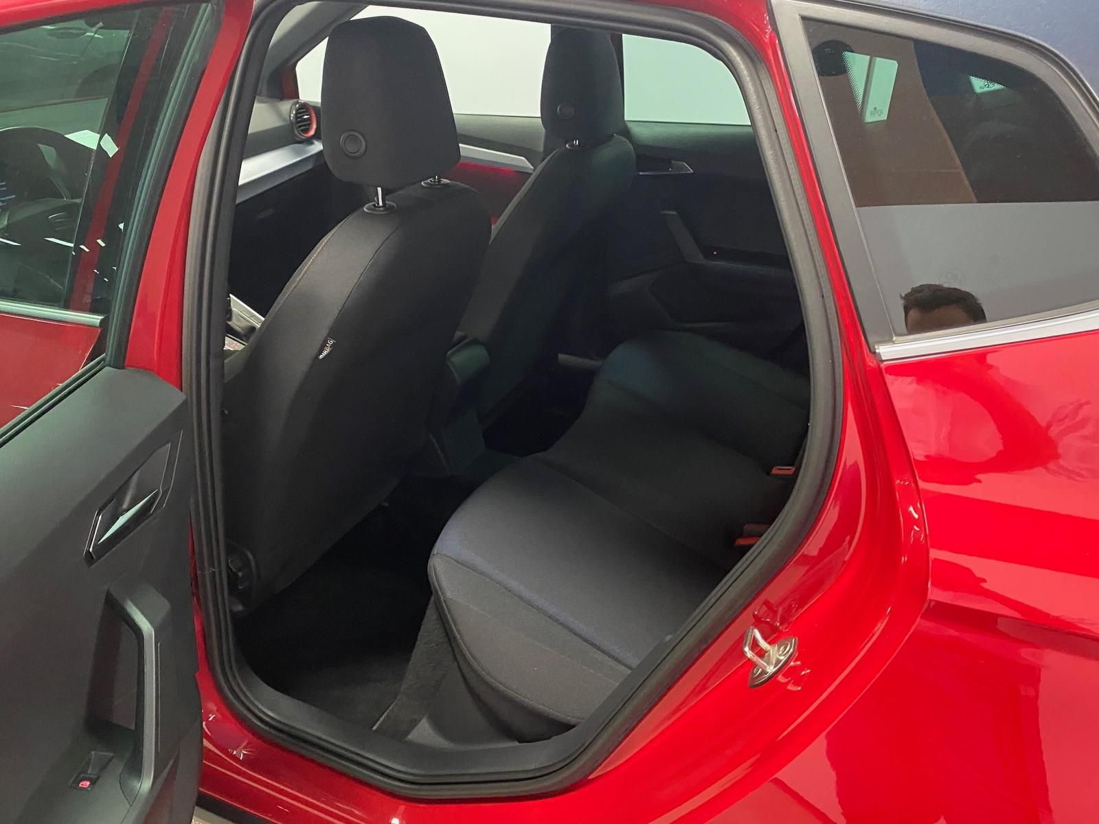 Fahrzeugabbildung SEAT Arona FR 1.5 TSI DSG+APP+NAVI+ACC+LED+PDC+17"+++