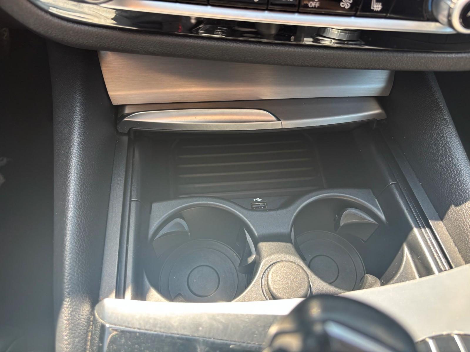 BMW 520 d T Luxury Steptronic LED*NAV*SHZ*CAM*AHK, миниатюра 24