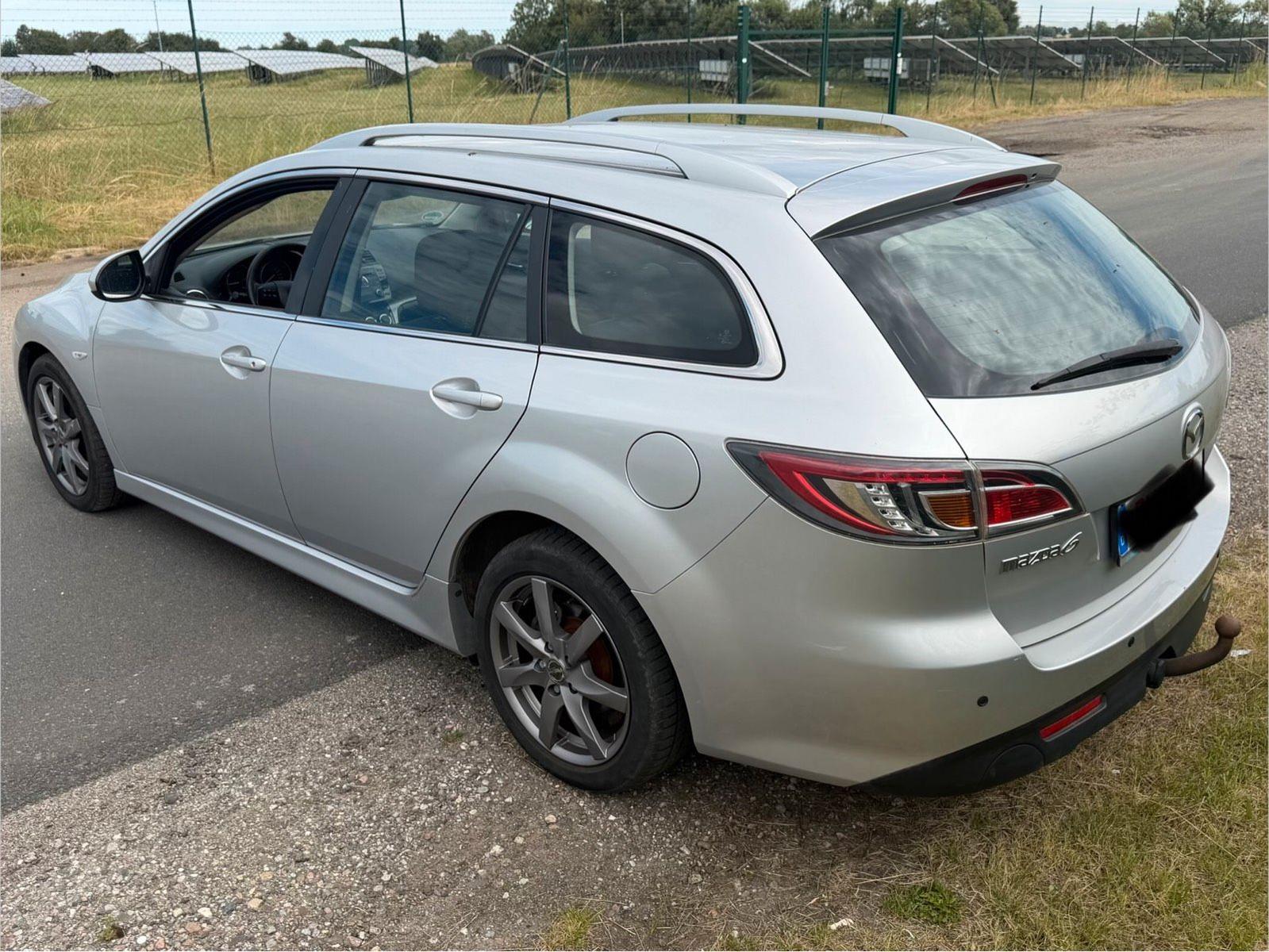 Mazda 2 2011 — photo 7
