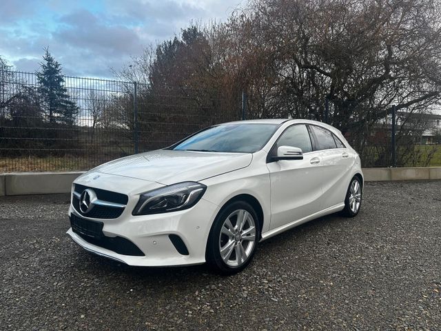 Mercedes-Benz A 220 A -Klasse A 220 CDI / d BlueEfficiency