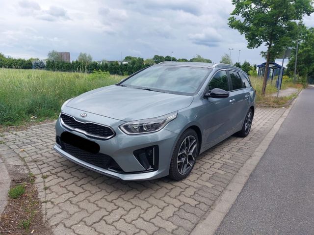 Kia cee'd / Ceed