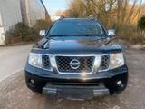 Nissan Navara  4x4 2,5 dci Double Cab Hartop - Nissan Navara in Essen