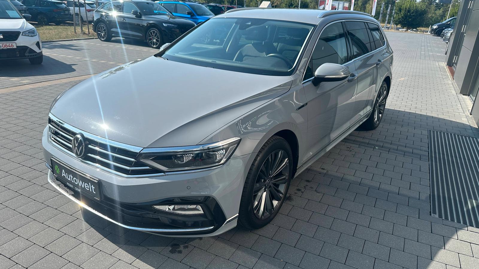 Volkswagen Passat 2.0 TDI R Line AHK STHZ VIRT 18", миниатюра 4