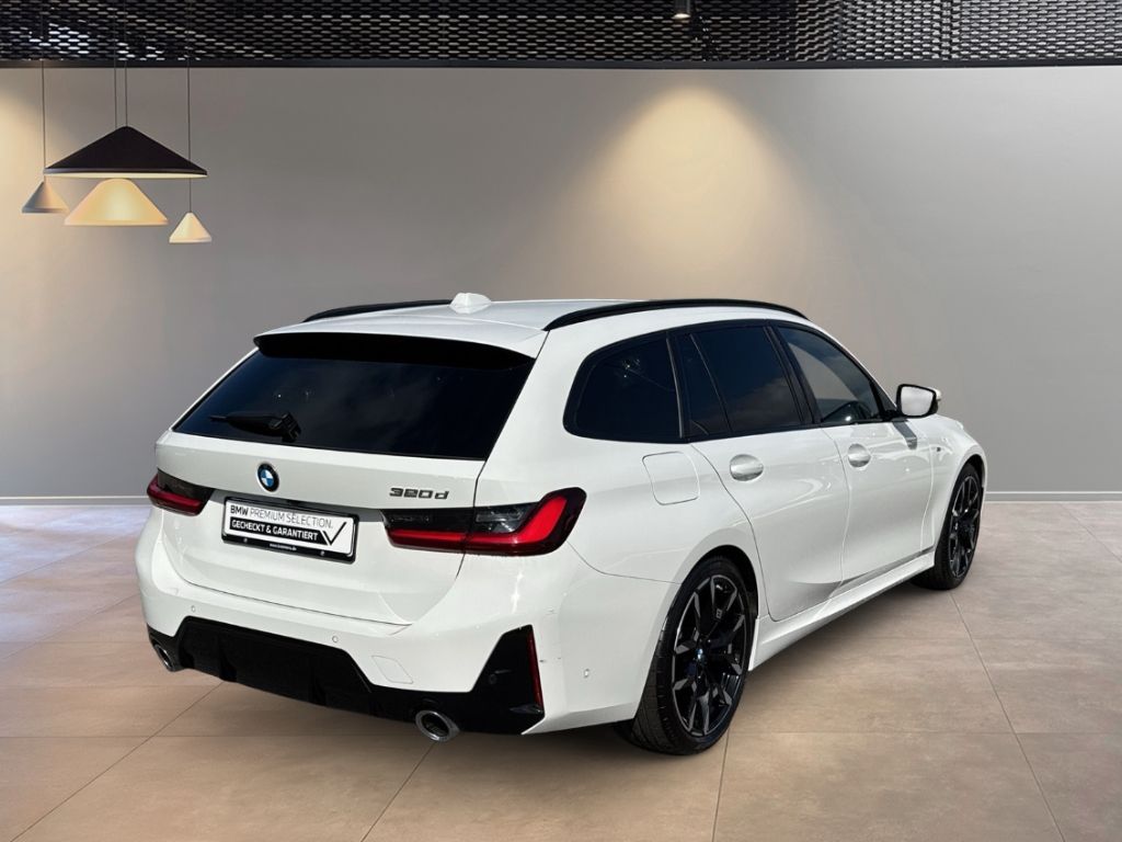 BMW 320 d Touring M Sport Lordose AHK ACC Privacy-Ve foto 3