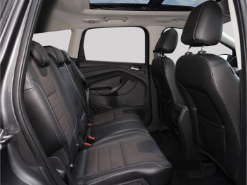 Ford Kuga Individual 2.0 TDCi 4x4 AHK Pano Teilleder 