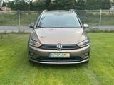 Volkswagen Golf Sportsvan VII Allstar*1,2TSI*110PS*DSG*NAVI - mit Benzin-Antrieb: Gold, Limousine