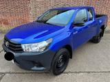 Toyota Hilux 2.4 D-4D 4WD 2 porte Chassis & Cab  - gebrauchte Toyota Hilux aus dem Jahr 2019