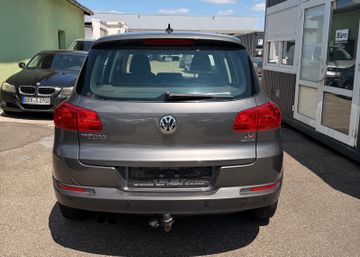 Volkswagen Tiguan - 5