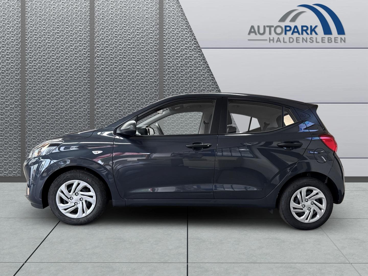 Hyundai i10 Navi Apple CarPlay Android Auto DAB Spurhalt