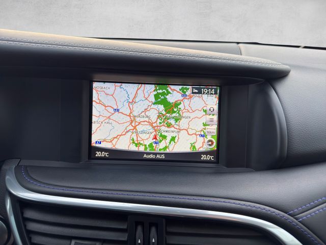 Infiniti Q30 1.6 16V Luxe Tech|Panorama|Kamera|BOSE|DAB