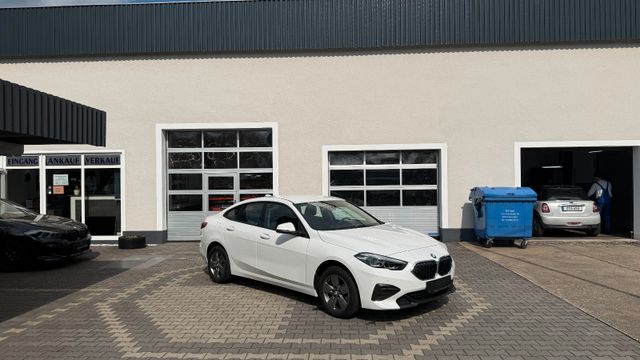 BMW 218i LED Navi AppleCar