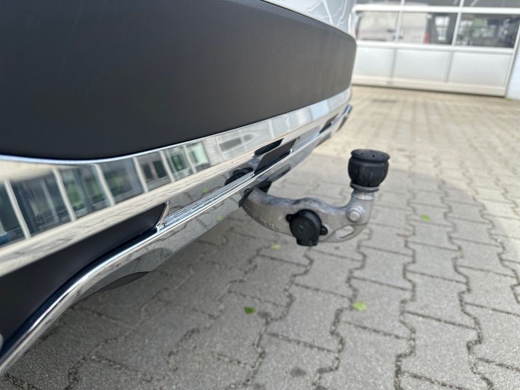 Fahrzeugabbildung Mercedes-Benz GLC 220 d 4M Avantg. AHK Distronic+ Pano LED SHZ