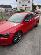 Skoda Superb 2.0 TDI DSG SportLine SportLine - Skoda Superb mit Diesel-Antrieb: Alcantara, Limousine