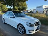 Mercedes-Benz Mercedes C350 AMG *Pano/ 8xAlu/306PS* - Mercedes-Benz C 350 Gebrauchtwagen in Stuttgart
