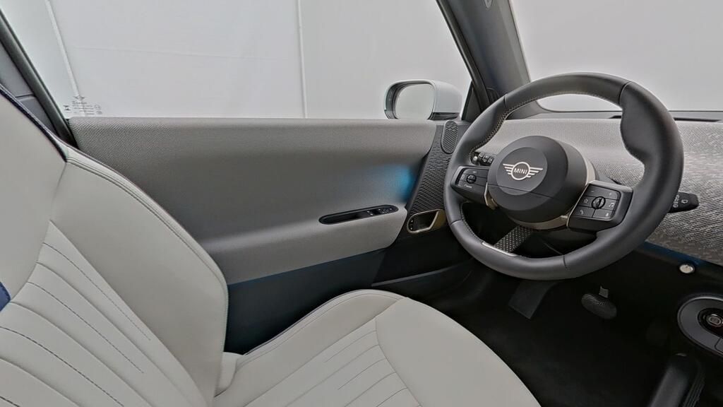 MINI Cooper SE - Bild 11