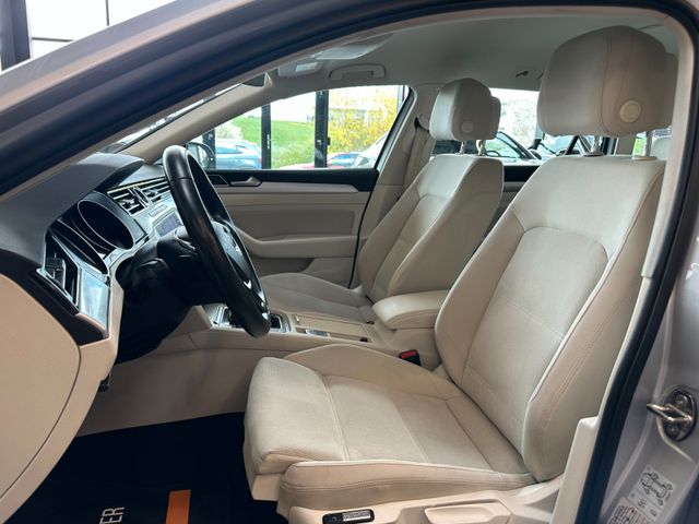 MYAUTOCENTER – Gebraucht- und Jahreswagen mit Werkstattservice in Pfaffenhofen Volkswagen Passat Variant Comfortline *Navi*AHK*Kamera*