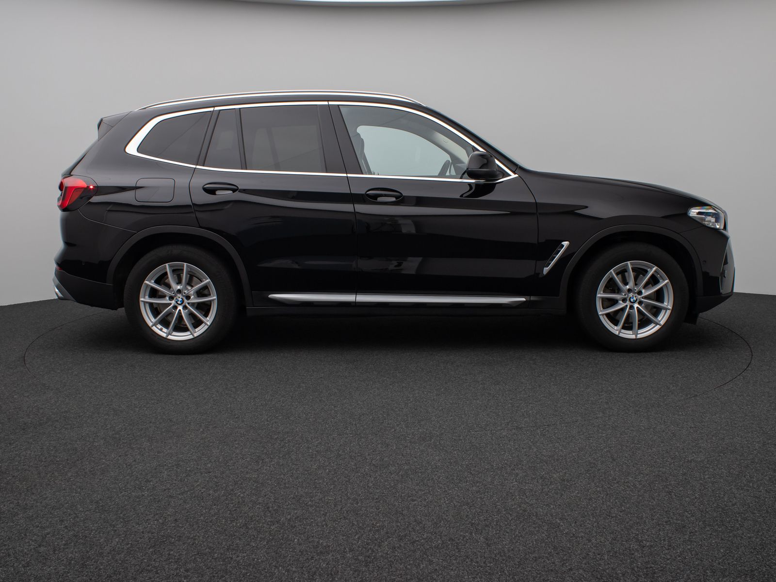 Fahrzeugabbildung BMW X3 xD20i Kamera DAB Leder Alarm M Sport 18Zoll