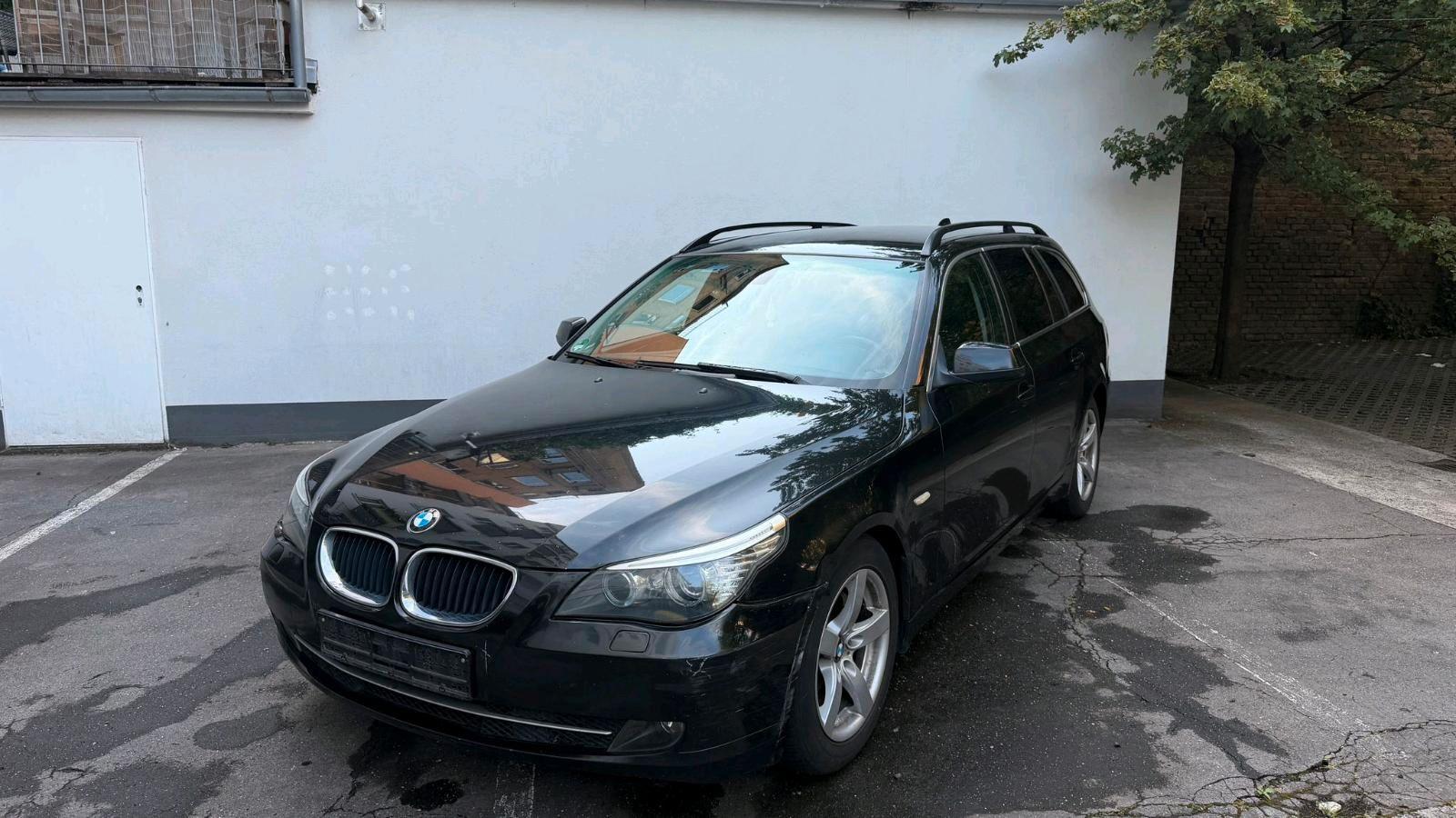 BMW 520 2010 — photo 6