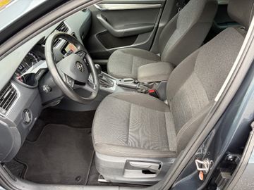 Skoda Octavia - 8